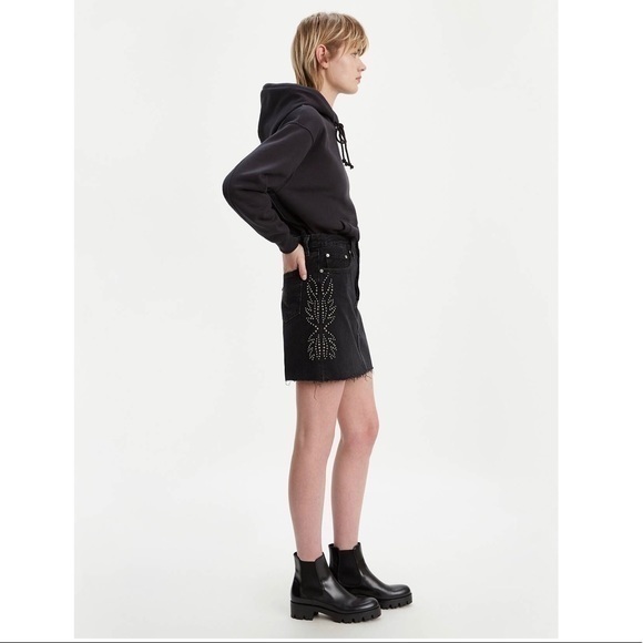 Levis High-Rise Deconstructed Skirt - Picture 2 of 4